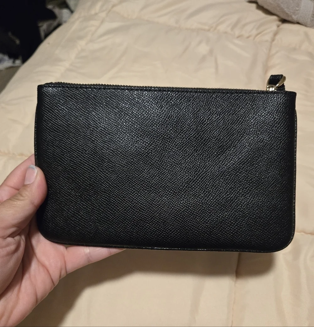 Coach Black Leather Side Zipper Wrislet Almost 5x8